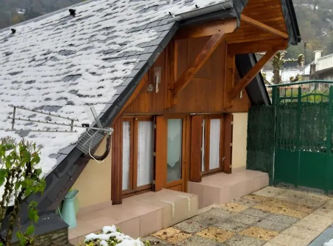 Petite Maison De Montagne Avec Jardin