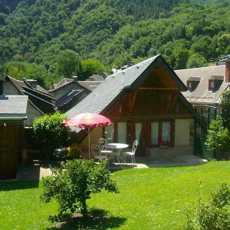 Сasa de vacaciones Petite Maison De Montagne Avec Jardin Cier-de-Luchon