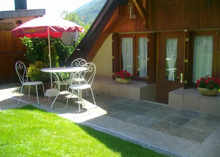 Petite Maison De Montagne Avec Jardin