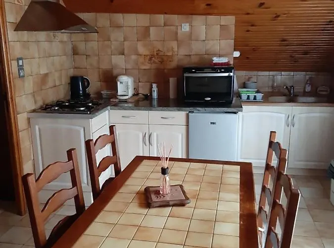 Petite Maison De Montagne Avec Jardin *